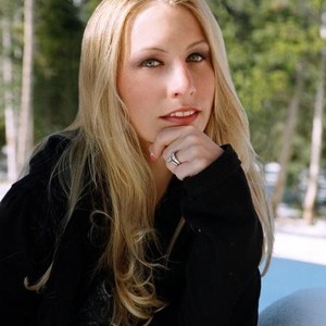 Lyssa Chapman - Rotten Tomatoes
