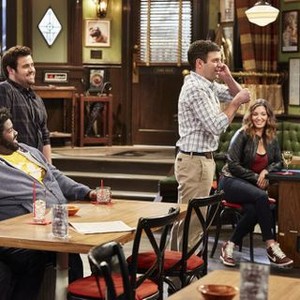 Undateable, David Fynn (L), Bianca Kajlich (C), Chris D'Elia (R), 'A Stray Dog Walks Into a Bar', Season 2, Ep. #4, 04/14/2015, ©NBC