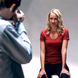 Forgetting the Girl (2012) photo 8