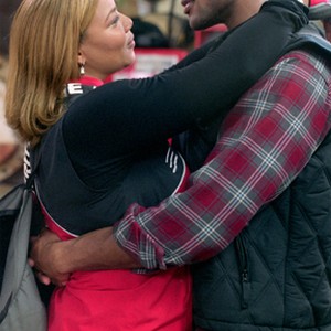 Belle (Queen Latifah) tries to make peace with her neglected boyfriend, Jesse (Henry Simmons).