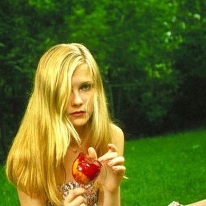 The Virgin Suicides (1999) photo 3