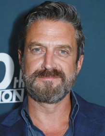 Raúl Esparza