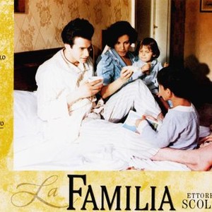 THE FAMILY, (aka LA FAMIGLIA, aka LA FAMILIA), adult from left: Andrea Occhipinti, Cecilia Dazzi, 1987, © Vestron Pictures