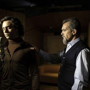 THE MUSIC OF SILENCE, (AKA LA MUSICA DEL SILENZIO), FROM LEFT: TOBY SEBASTIAN, ANTONIO BANDERAS, 2017. © AMBI GROUP