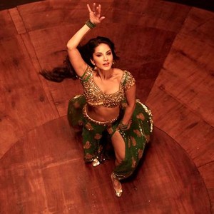 300px x 300px - Sunny Leone | Rotten Tomatoes