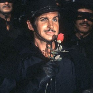 Zorro, the Gay Blade (1981) photo 3