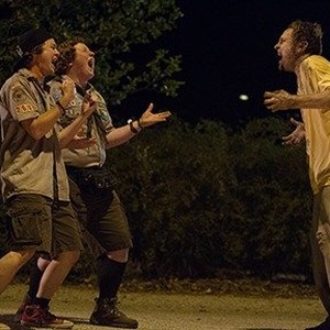 (L-R) Logan Miller as Carter and Joey Morgan as Augie in "Scouts Guide to the Zombie Apocalypse."