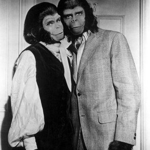 ESCAPE FROM THE PLANET OF THE APES, Kim Hunter, Roddy McDowall, 1971. TM and Copyright (c) 20th Century Fox Film Corp. All Rights Reserved.