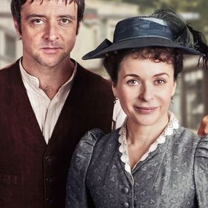 lark rise to candleford cast
