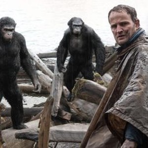 DAWN OF THE PLANET OF THE APES, Andy Serkis, Toby Kebbell, Jason Clarke, Karin Konoval, 2014. ph: David James/TM and ©Copyright Twentieth Century Fox Film Corporation. All rights reserved.