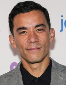 Conrad Ricamora