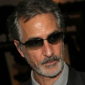 David Strathairn