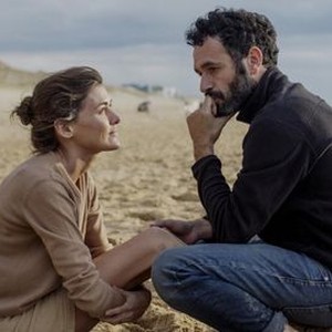 Madre 2019 outlet watch online