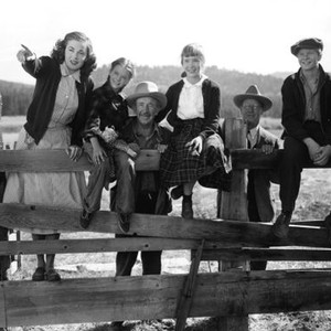 THE GREEN PROMISE, Marguerite Chapman, Natalie Wood, Walter Brennan, Connie Marshall, Irving Bacon, Ted Donaldson, 1949