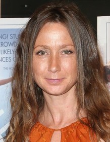 Victoria Gregory