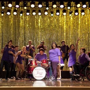 Glee, from left: Harry Shum Jr., Chris Colfer, Heather Morris, Amber Riley, Jenna Ushkowitz, 'New Directions', Season 5, Ep. #13, 03/25/2014, ©FOX