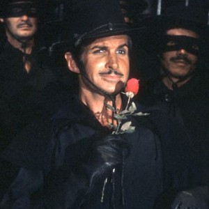 Zorro, the Gay Blade (1981) photo 2