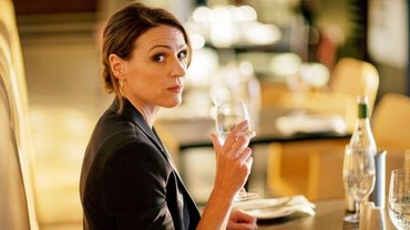 Doctor foster season 2 streaming outlet