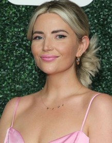 Sarah Nicole Landry - Rotten Tomatoes