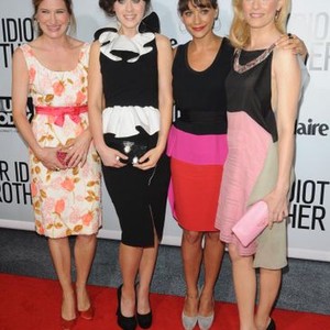 Kathryn Hahn, Zooey Deschanel, Rashida Jones, Elizabeth Banks at arrivals for OUR IDIOT BROTHER Premiere, Arclight Hollywood, Los Angeles, CA August 16, 2011. Photo By: Dee Cercone/Everett Collection