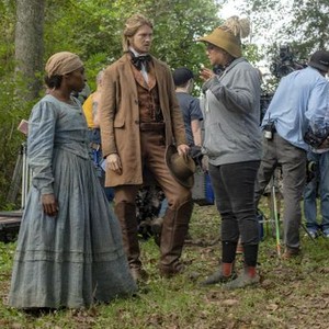 4130_D002_00012_RC 
Actors Cynthia Erivo and Joe Alwyn with director Kasi Lemmons on the set of her film HARRIET, a Focus Features release.  
Credit: Glen Wilson / Focus Features