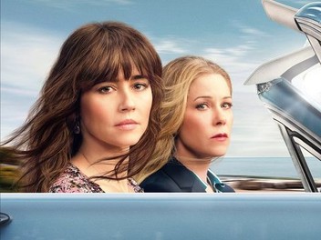 Where can i watch dead to me outlet