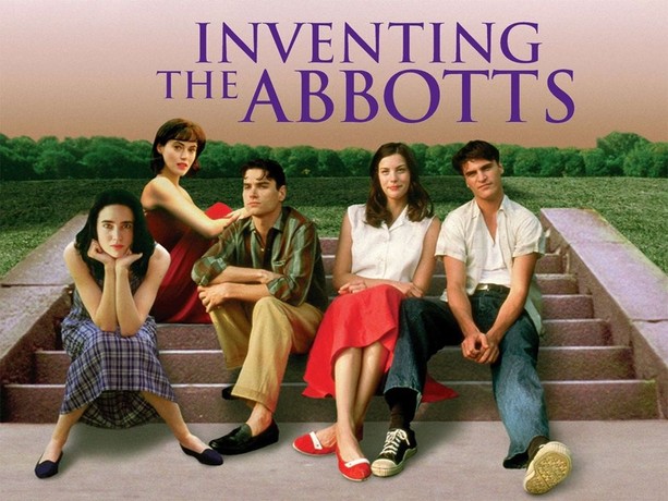 INVENTING THE ABBOTTS (秘密の絆) 秘密の絆 - 映画情報・レビュー・評価・あらすじ・動画配信