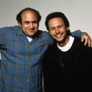 THROW MOMMA FROM THE TRAIN, from left: Danny De Vito, Billy Crystal, 1987, (c) Orion/courtesy Everettt Collection