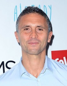 Christopher Simon