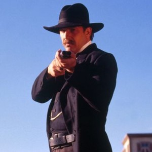Wyatt Earp (1994) photo 2