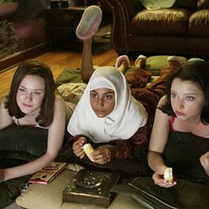 Pretty Persuasion photo 14