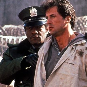 Lock Up (1989)