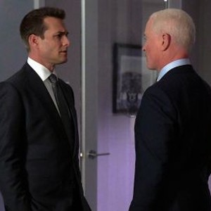 Suits: Season 8, Episode 13 - Rotten Tomatoes