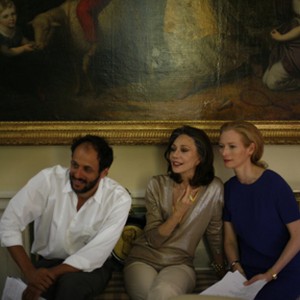 (L-R) Director Luca Guadagnino, Marisa Berenson and Tilda Swinton on the set of "I Am Love." photo 18