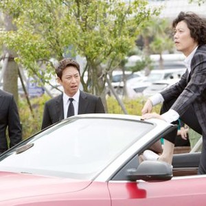 DETOUR, (AKA OLLE), FROM LEFT, SHIN HA-KYUN, OH MAN-SEOK, PARK HEE-SOON, 2016. ©DAEMYUNG CULTURE FACTORY