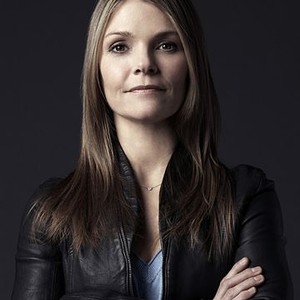 Kathryn Erbe as Detective Alexandra Eames