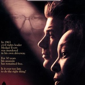 Ghosts of Mississippi (1996) photo 14