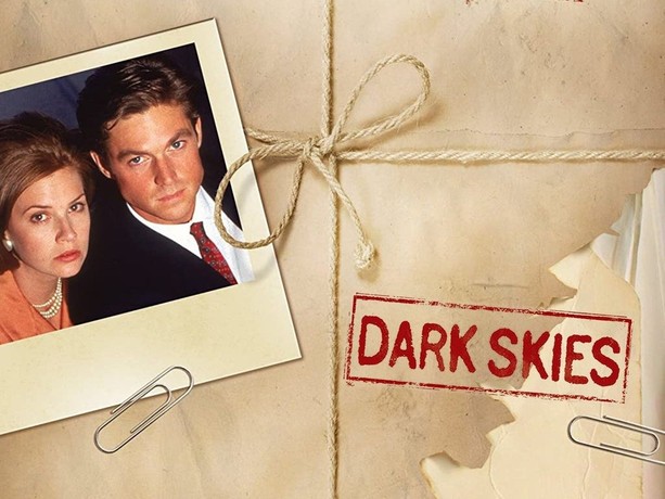 Dark Skies | Rotten Tomatoes