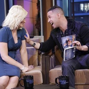 The Tonight Show With Jay Leno, Amy Poehler (L), Mike "The Situation" Sorrentino (R), 'Season', ©NBC