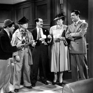 BIG STORE, Chico Marx, Harpo Marx, Groucho Marx, Margaret Dumont, Tony Martin, 1941