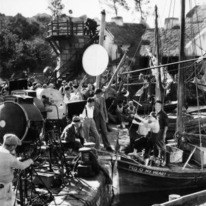 PEG O' MY HEART, director Robert Z. Leonard instructing Marion Davies, J. Farrell MacDonald on boat on set, 1933