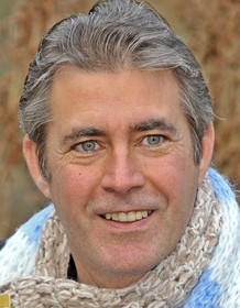 Colin Wells
