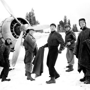 ISLAND IN THE SKY, Wally Cassell, Hal Baylor, John Wayne, Sean McClory, Jimmy Lydon, 1953
