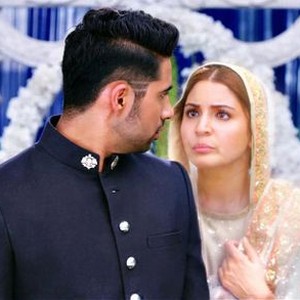 PHILLAURI, FROM LEFT: SURAJ SHARMA, ANUSHKA SHARMA, 2017. PH: AMMAR JAMI/TM & COPYRIGHT © FOX STAR STUDIOS. ALL RIGHTS RESERVED.
