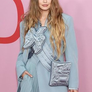 Gigi Hadid at arrivals for 2019 Council of Fashion Designers of America CFDA Awards, The Brooklyn Museum, Brooklyn, NY June 3, 2019. Photo By: Jason Mendez/Everett Collection