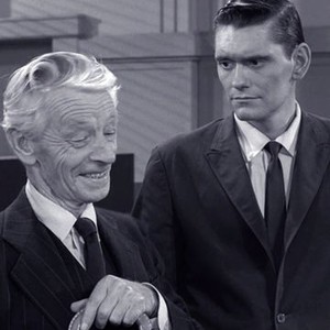 The Twilight Zone: Season 2, Episode 16 - Rotten Tomatoes