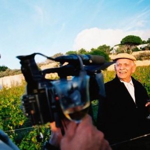MONDOVINO, director Jonathan Nossiter, Sardinian winemaker Battista Columbu, on set, 2004. ©Think Film