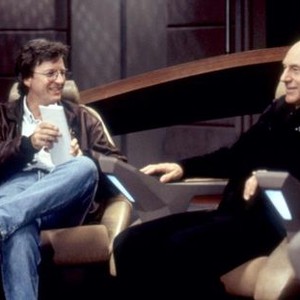 STAR TREK: GENERATIONS, Director David Carson, Patrick Stewart, on set,  1994, (c)Paramount