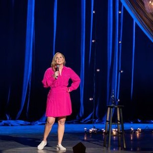 Amy Schumer: Emergency Contact - Rotten Tomatoes