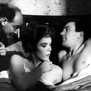 SATURDAY NIGHT AND SUNDAY MORNING, director Karel Reisz, Rachel Roberts, Albert Finney, on set, 1960
